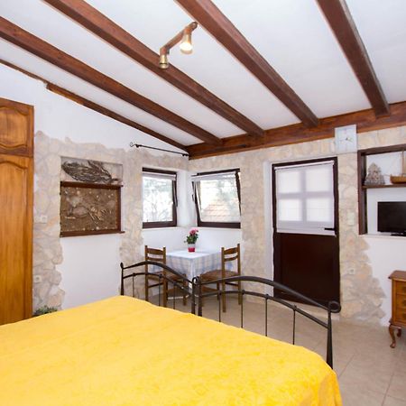 Apartments Marina Trogir Oda fotoğraf