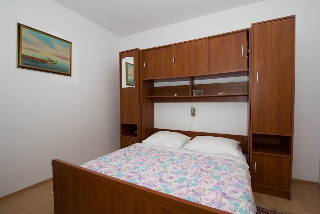 Apartments Marina Trogir Oda fotoğraf